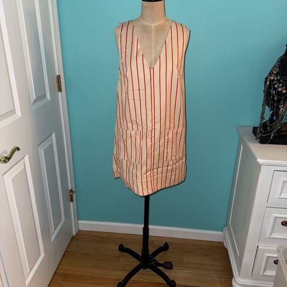 Reformation Dress - Picture 2 of 5